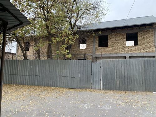 8-комнатный дом, 410 м²