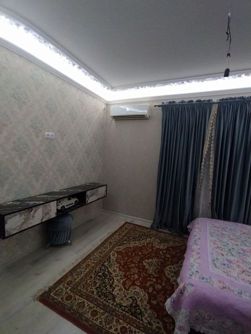 9-комнатная часть дома, 800 м²