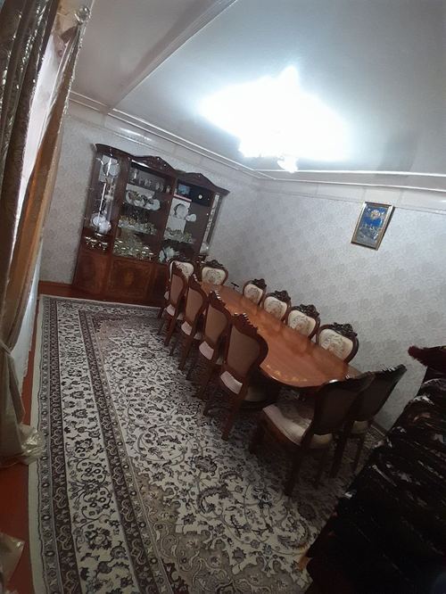 9-комнатный дом, 420 м²