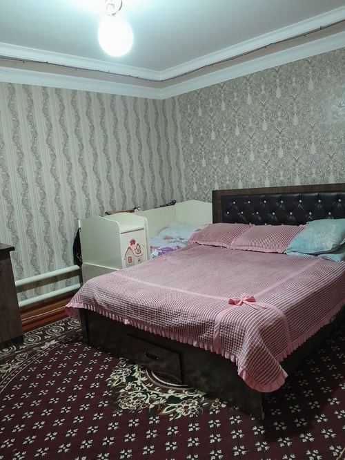 9-комнатный дом, 420 м²