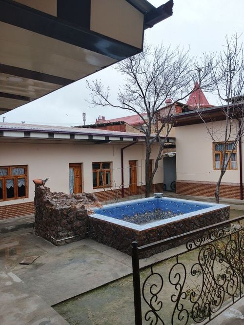 8-комнатный дом, 450 м²