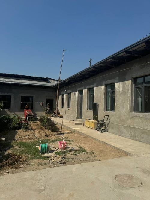 3-room house, 310 m²
