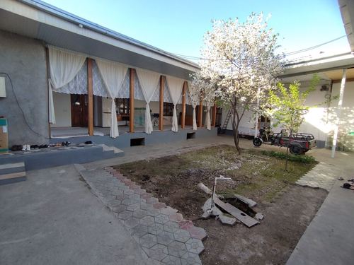 7-room house, 400 m²