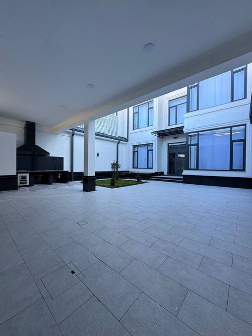 6-room house, 2.7 m²