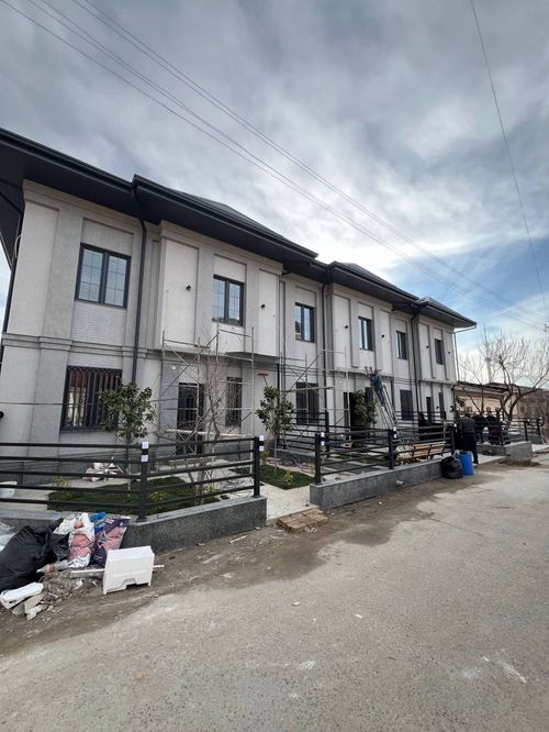 5-комнатный коттедж, 140 м²