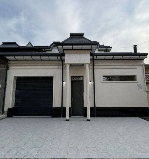 6-room house, 360 m²