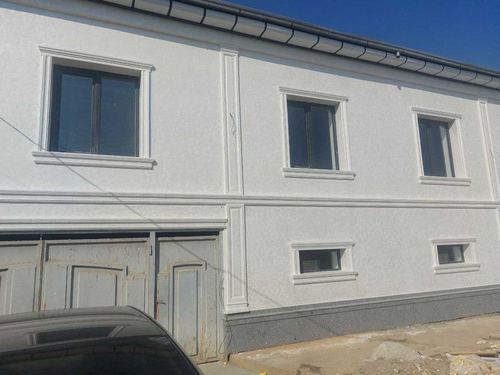 8-room house, 300 m²