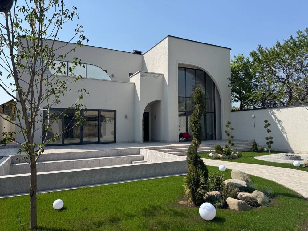 5-room house, 298 m², Tashkent, Mirzo Ulugbek District, for sale