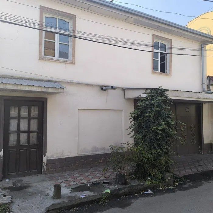 6-комнатный дом, 120 м², Ташкент, Яккасарайский район, на продажу