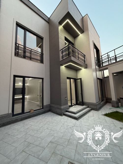 5-room house, 190 m²