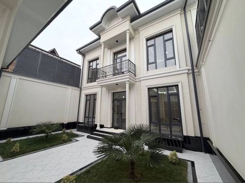 7-xonali uy, 400 m²