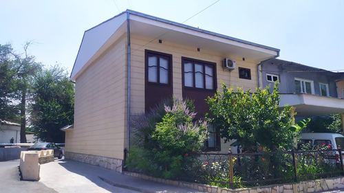7-комнатный коттедж, 2 м²