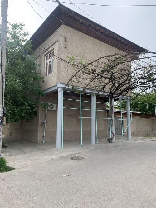 7-комнатный дом, 4500 м²