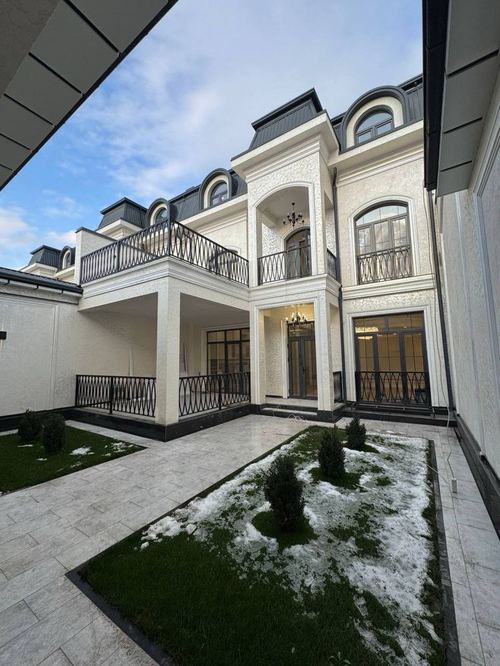 6-room house, 500 m²