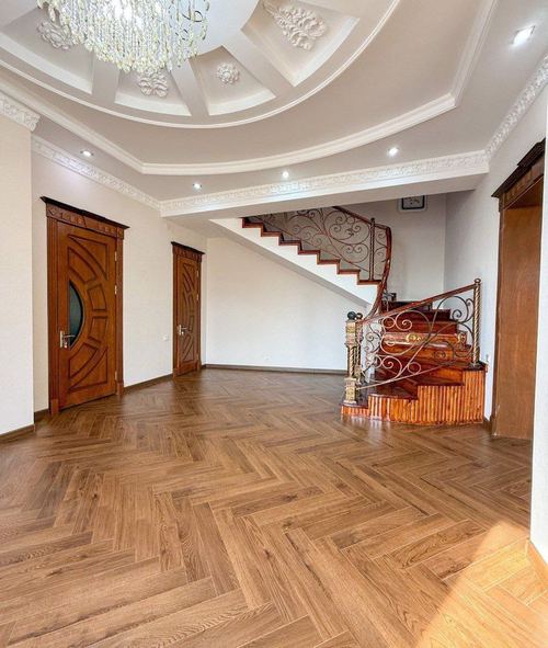 6-комнатный дом, 400 м²