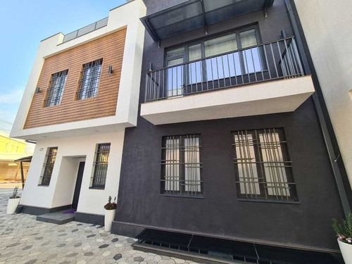 5-room house, 470 m²