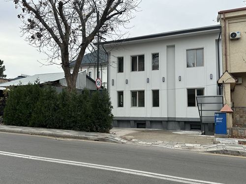 6-room house, 380 m²