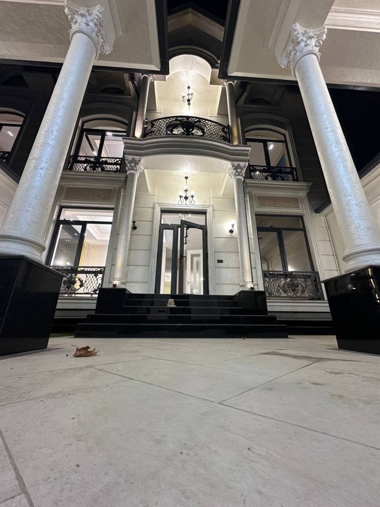 6-комнатный дом, 350 м², Ташкент, Мирзо-Улугбекский район, на продажу