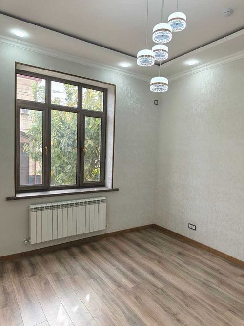 12-комнатный дом, 750 м²