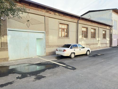 7-room house, 1 m²