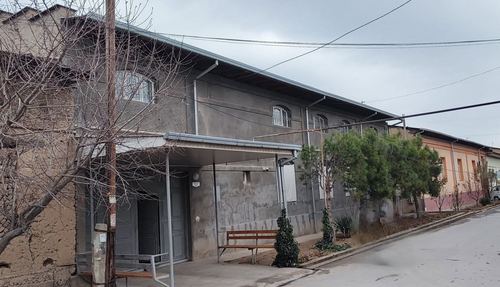 5-room house, 900 m²