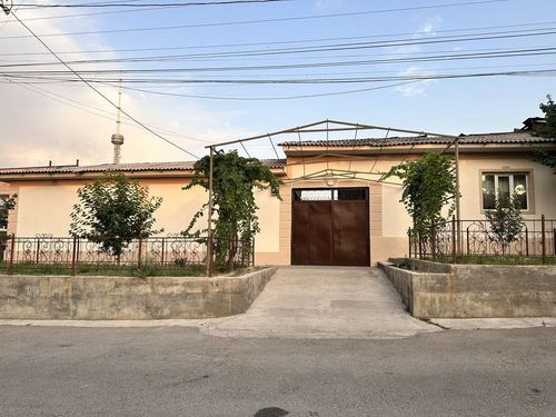7-комнатный дом, 580 м²
