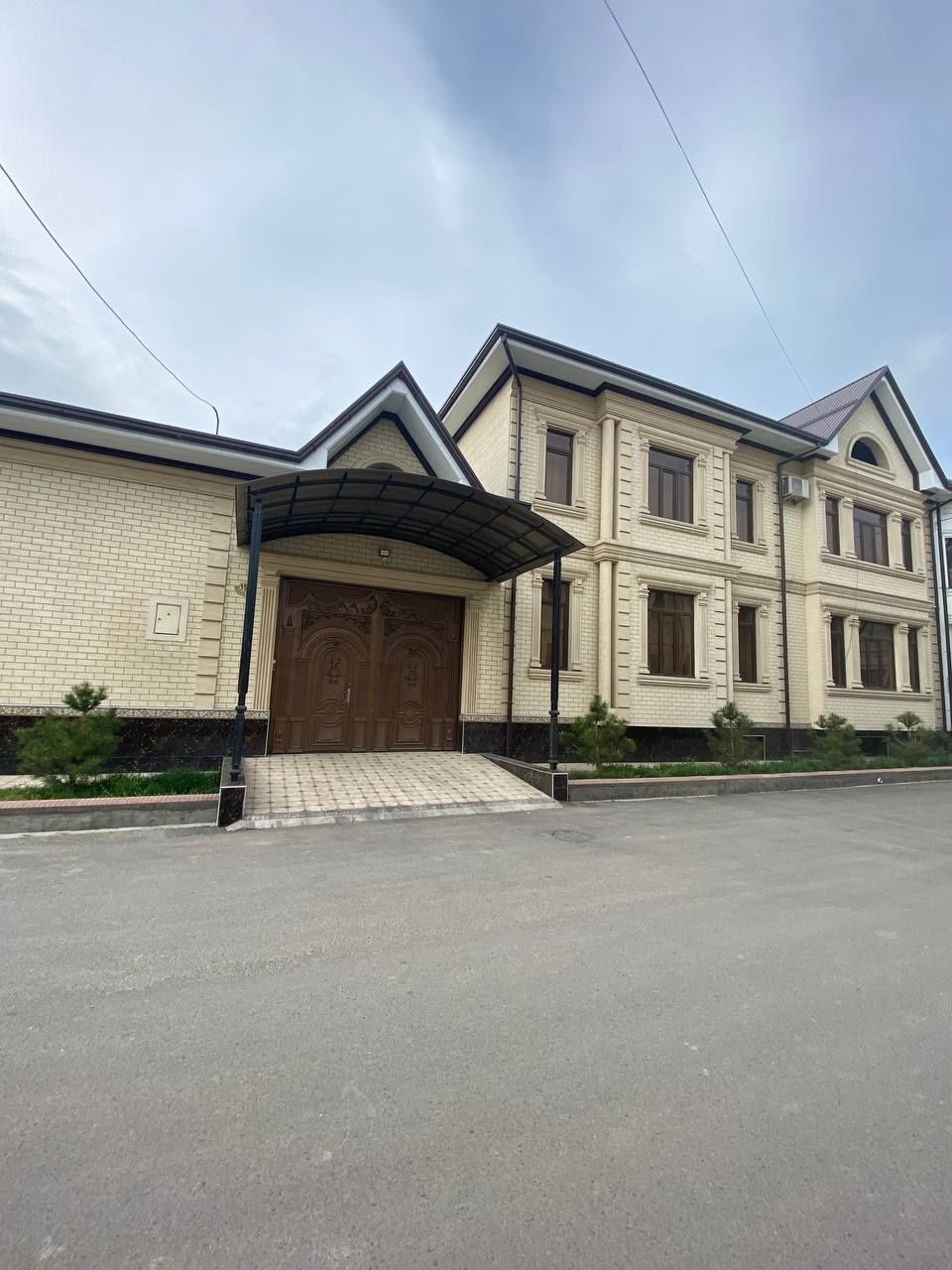 8-комнатный дом, 6 м², Ташкент, Сергелийский район, на продажу
