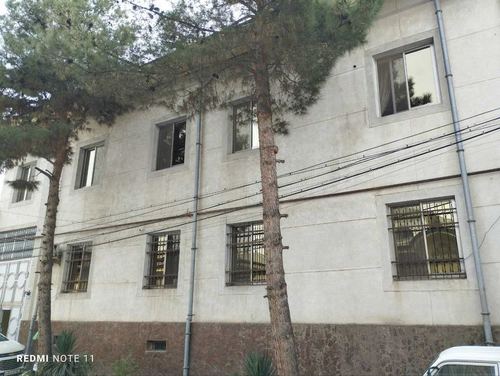 7-xonali uy, 349 m²