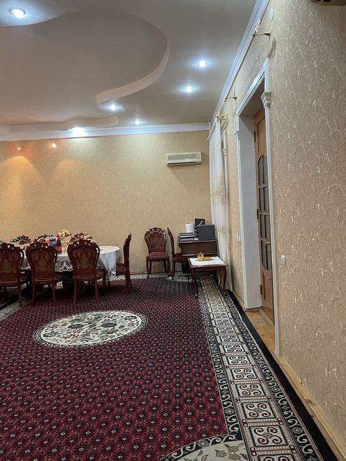 7-room house, 650 m²