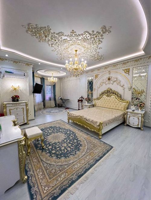 12-комнатный дом, 7.6 м²