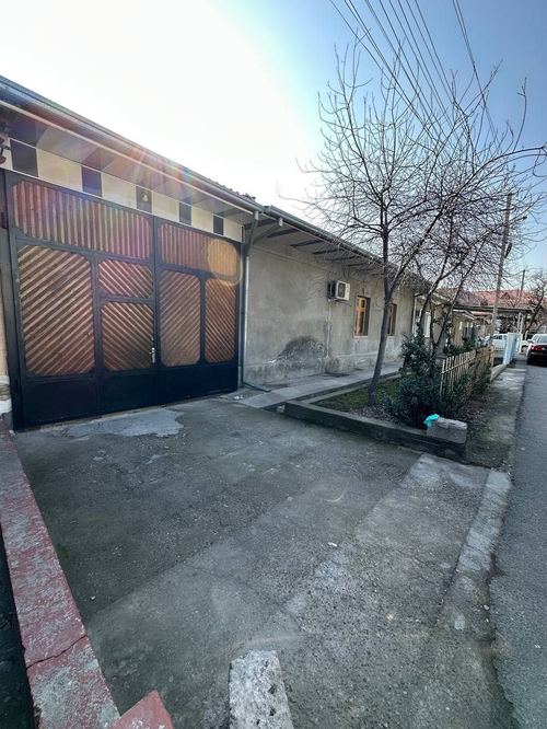 5-комнатный дом, 300 м²