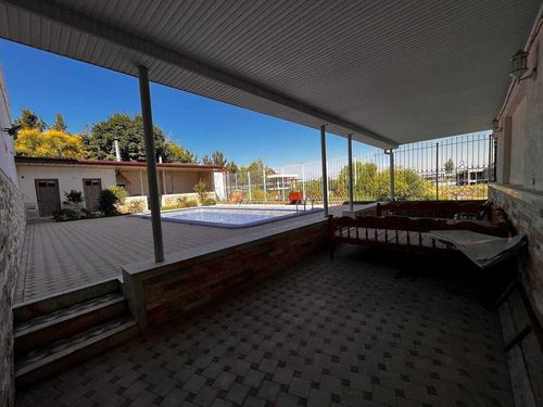 10-room house, 950 m²