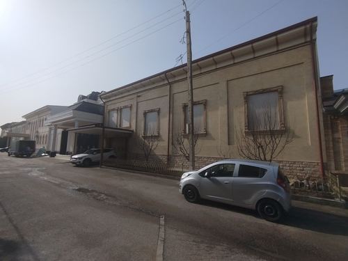 8-room house, 364 m²