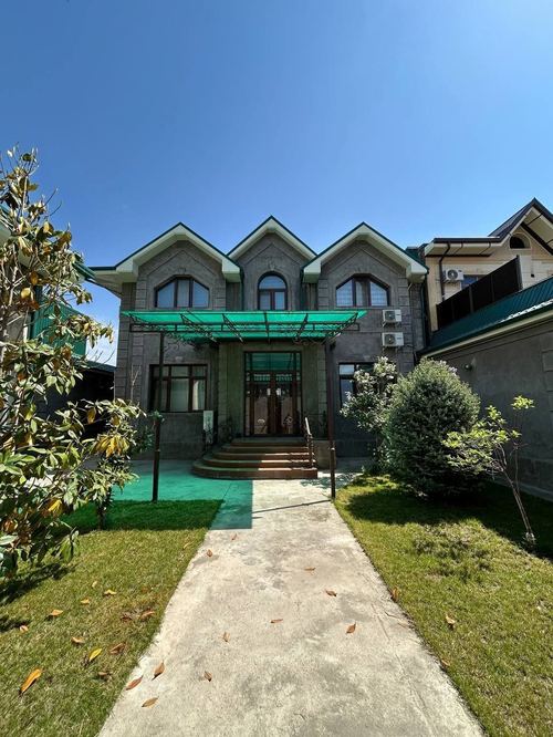 7-room house, 700 m²