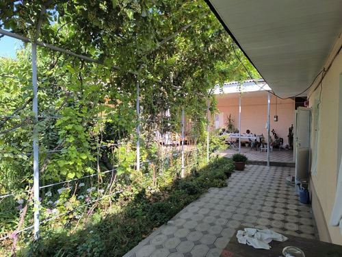 9-room house, 1200 m²