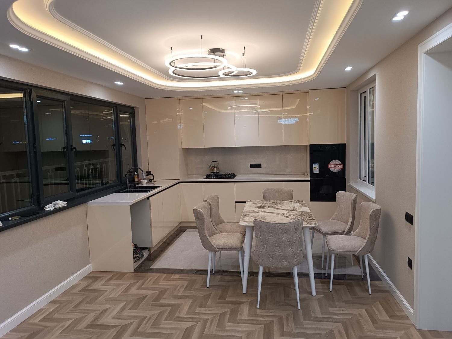 3-комнатная квартира, 106 м², 3 эт, Ташкент, Сергелийский район, в аренду