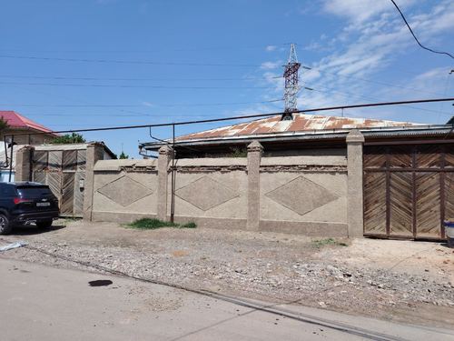6-room house, 750 m²