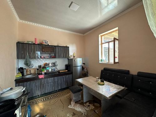 2-xonali uy, 3500 m²