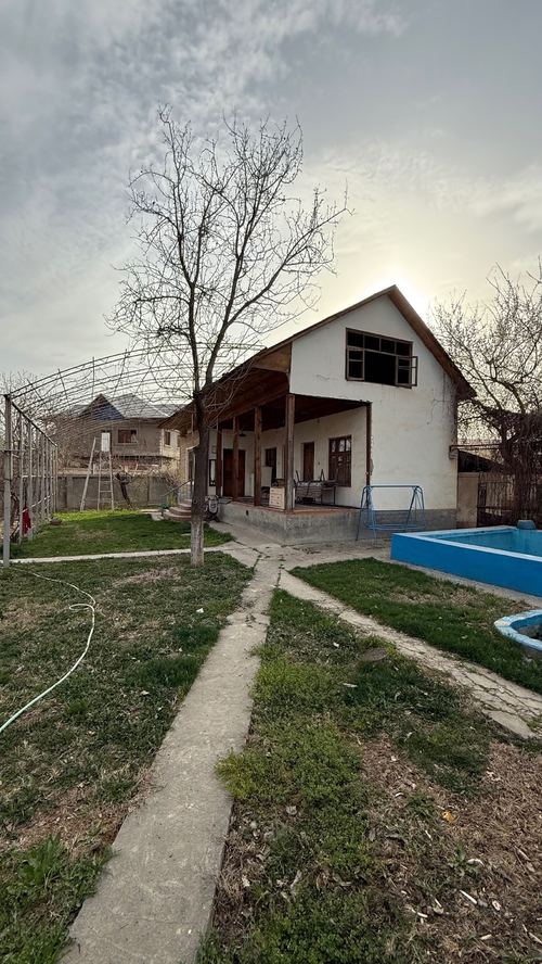 5-room dacha, 800 m²