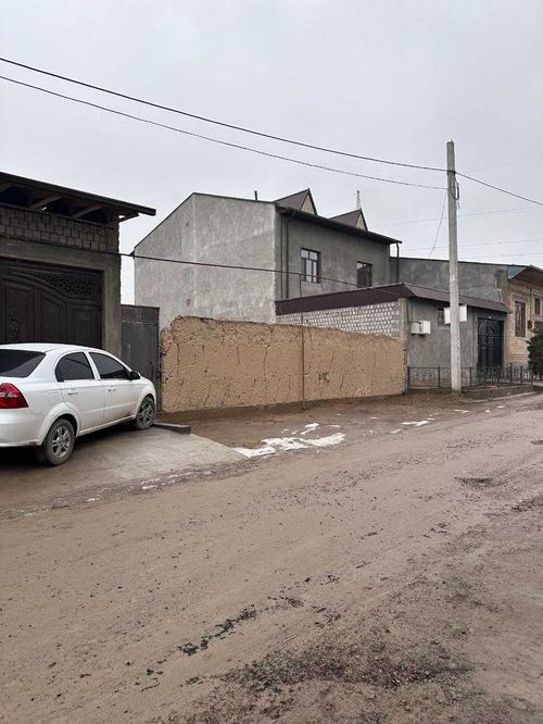 Земельный участок под строительство в хорошем махалле