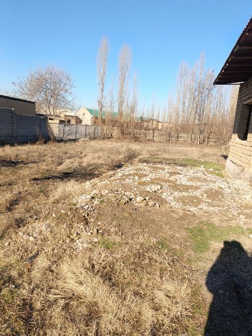 Selling land plot