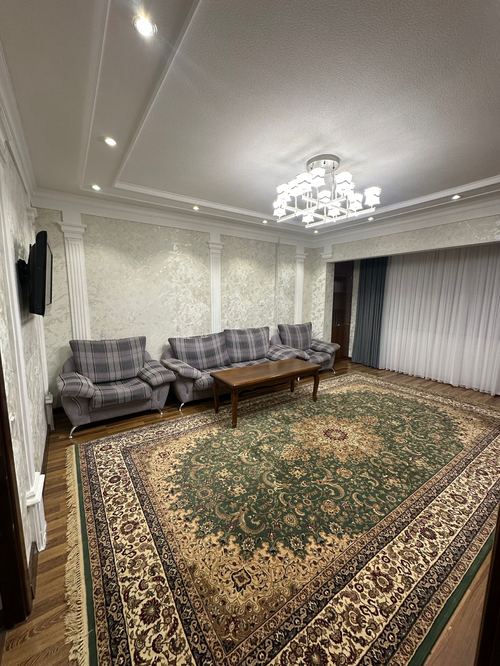 4-xonali kvartira, 110 m²