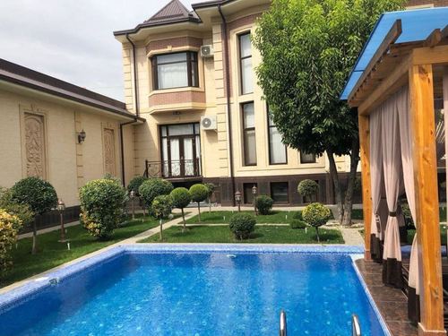 7-room house, 500 m²