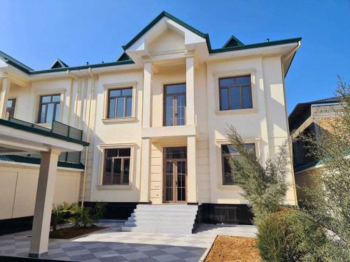 6-комнатный дом, 590 м²
