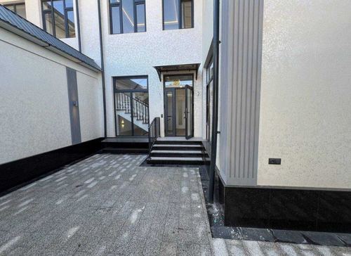 5-room cottage, 220 m²