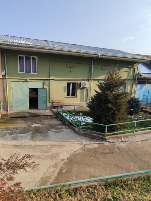 8-комнатный дом, 350 м²