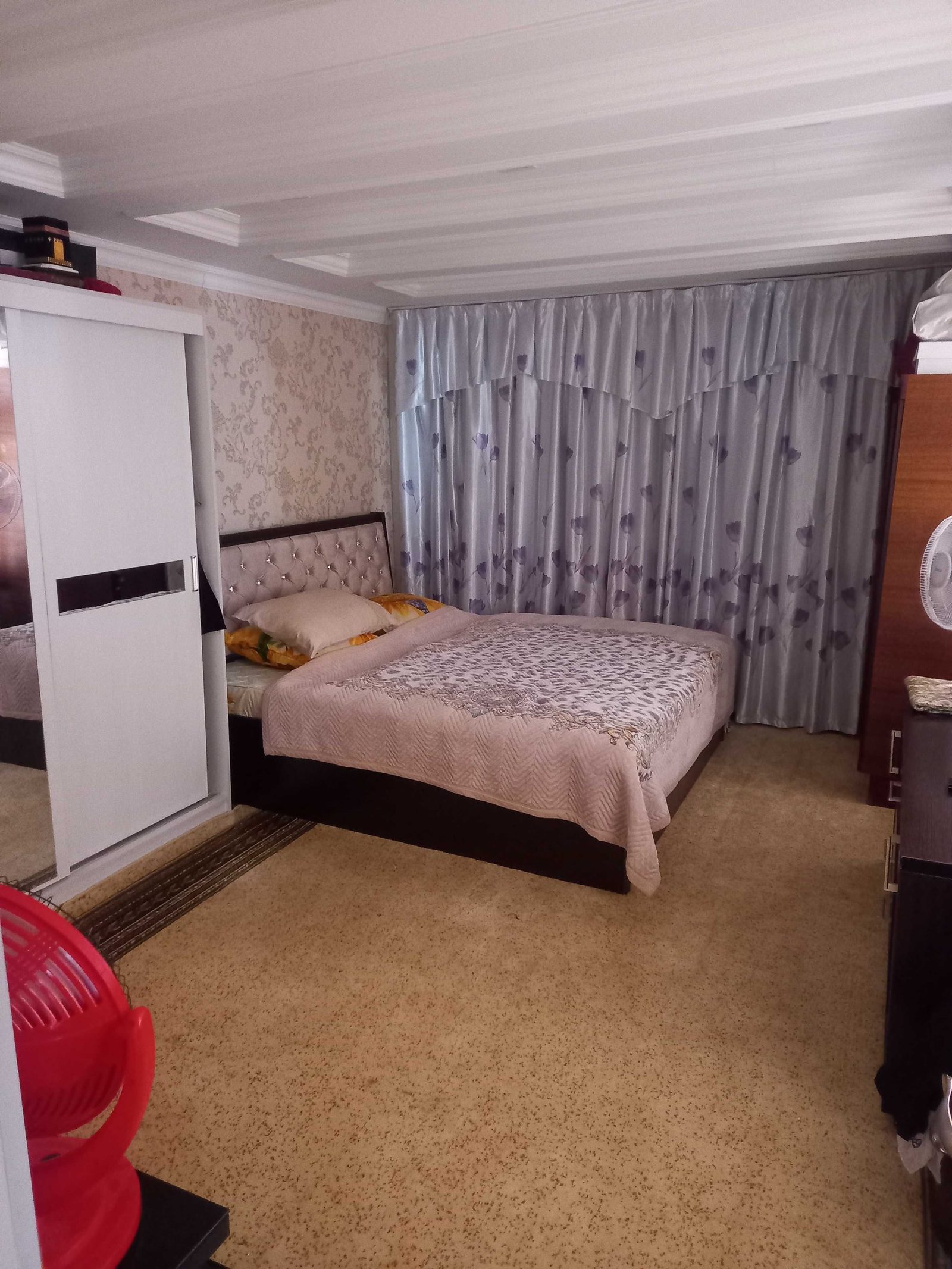 8-xonali uy, 1000 m², Toshkent, Mirzo Ulug‘bek tumani, sotuvga