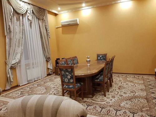 4-room house, 200 m²