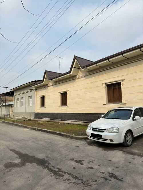 7-комнатный дом, 600 м²