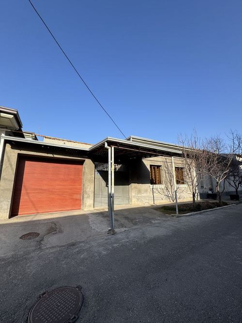 7-комнатный дом, 300 м²